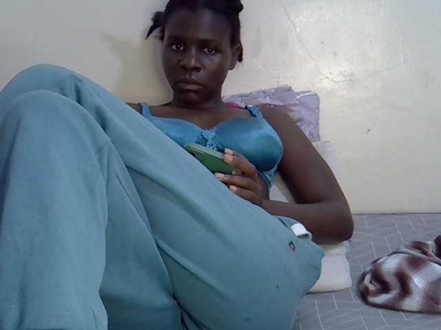 Queenbeea
