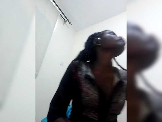 Queenbeea