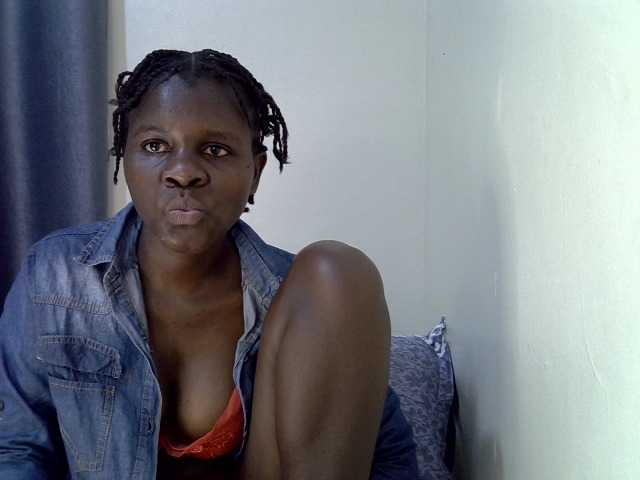 Queenbeea