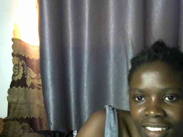 Queenbeea webcam