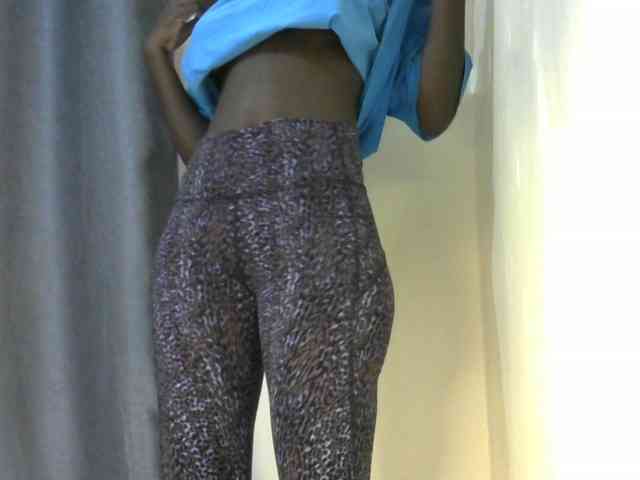 Queenbeea webcam