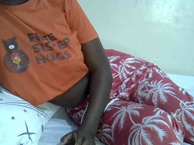 Queenbeea webcam