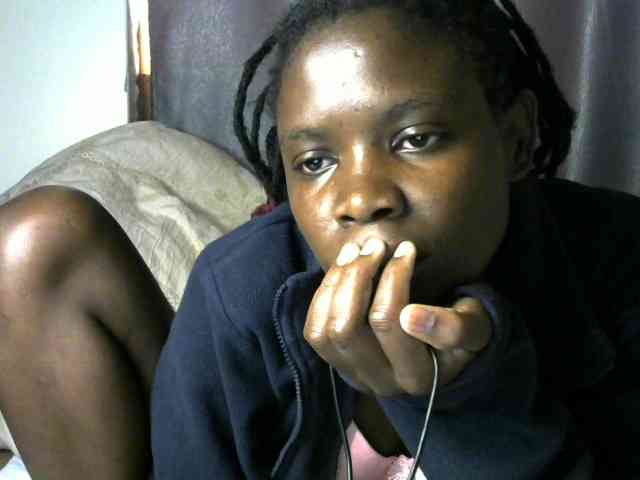 Queenbeea webcam