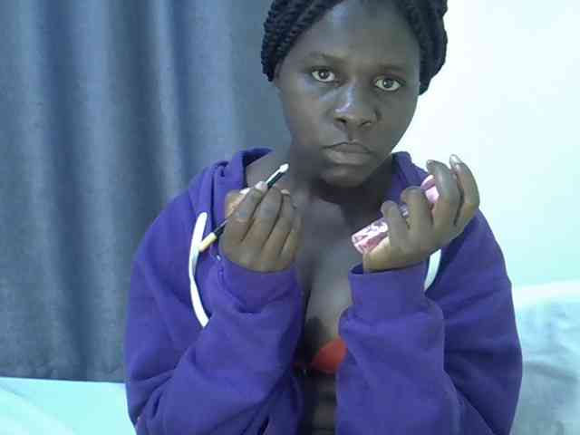 Queenbeea webcam