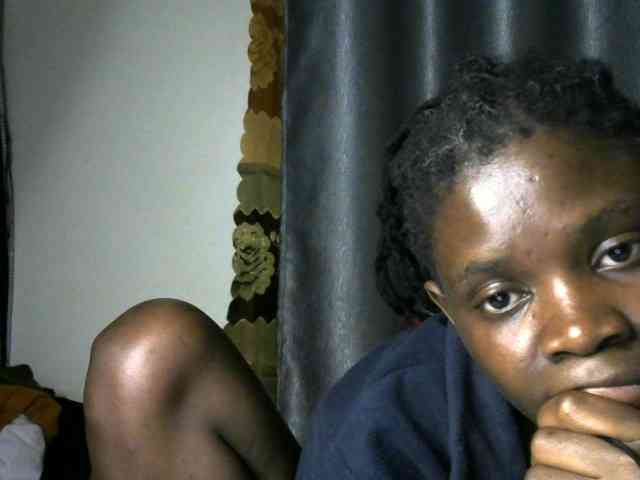 Queenbeea webcam
