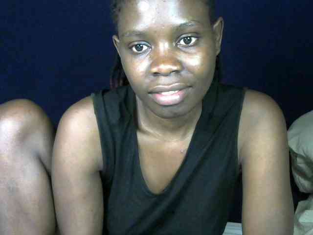Queenbeea webcam