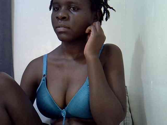 Queenbeea webcam