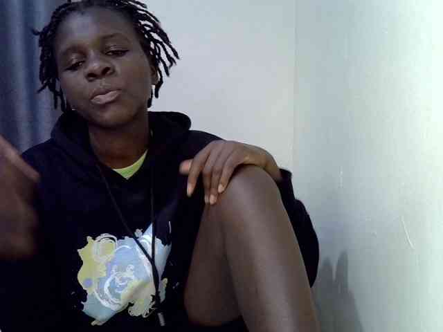 Queenbeea