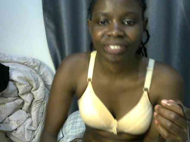 Queenbeea webcam
