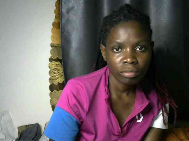 Queenbeea webcam
