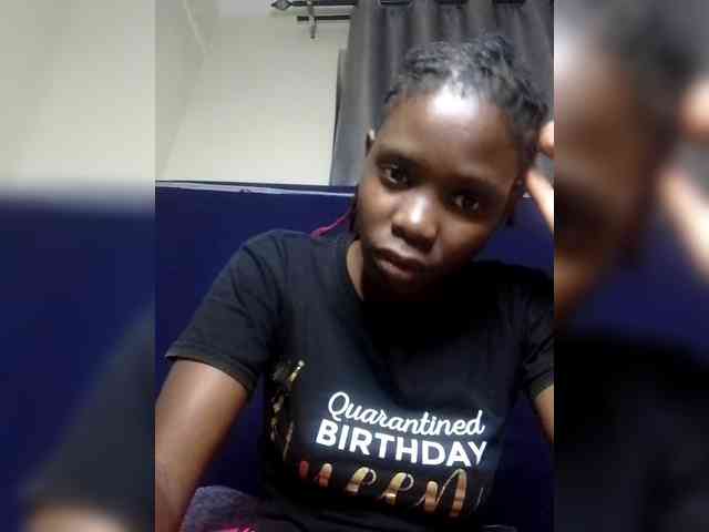 Queenbeea webcam
