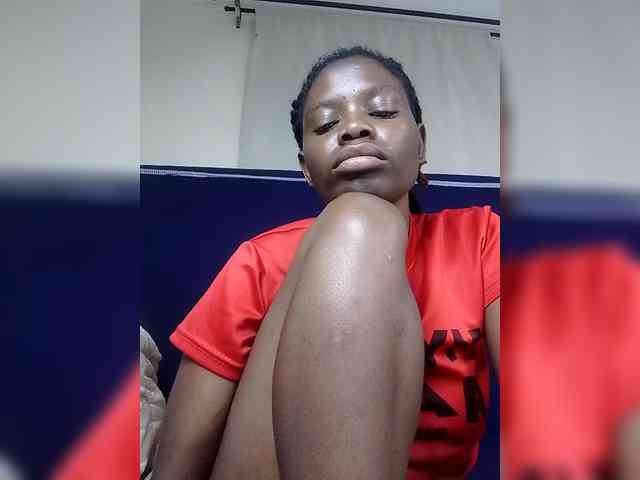 Queenbeea webcam