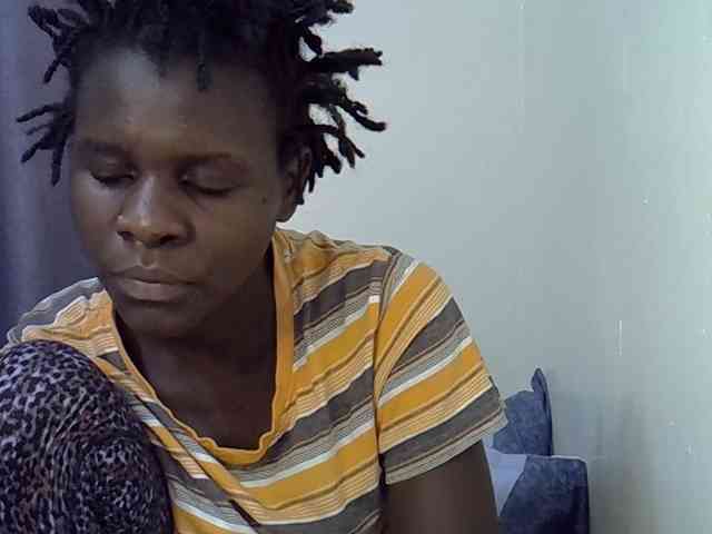 Queenbeea webcam