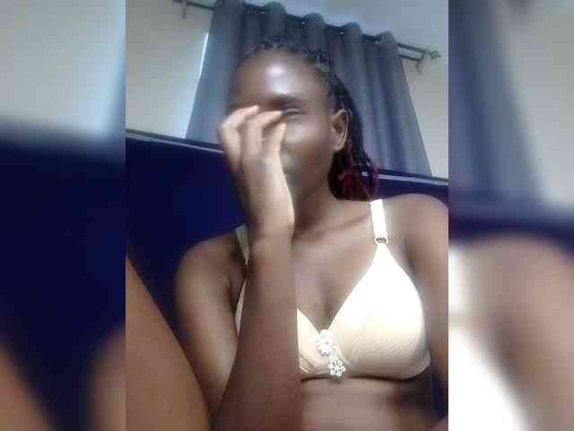 Queenbeea webcam