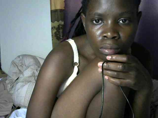 Queenbeea webcam