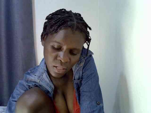 Queenbeea