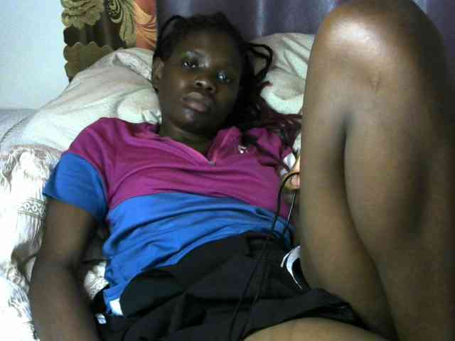 Queenbeea webcam