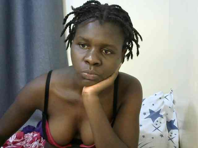 Queenbeea webcam