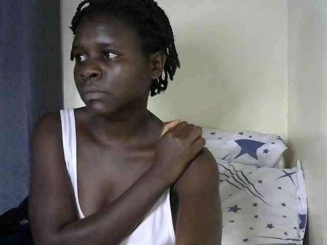 Queenbeea webcam
