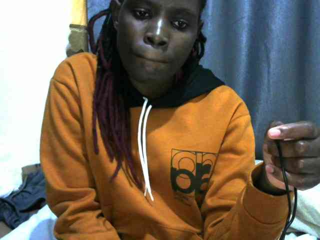 Queenbeea webcam