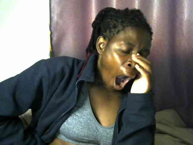 Queenbeea webcam