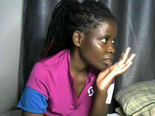 Queenbeea webcam