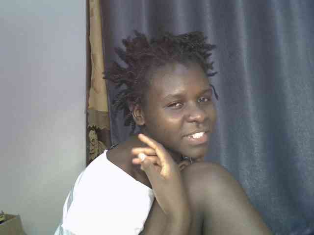 Queenbeea webcam