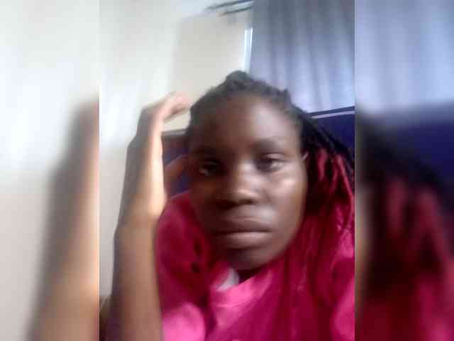 Queenbeea webcam