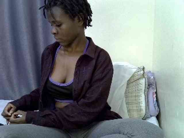 Queenbeea webcam