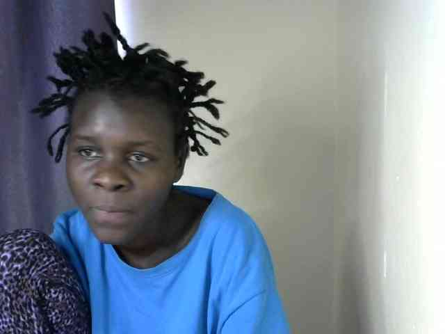 Queenbeea webcam
