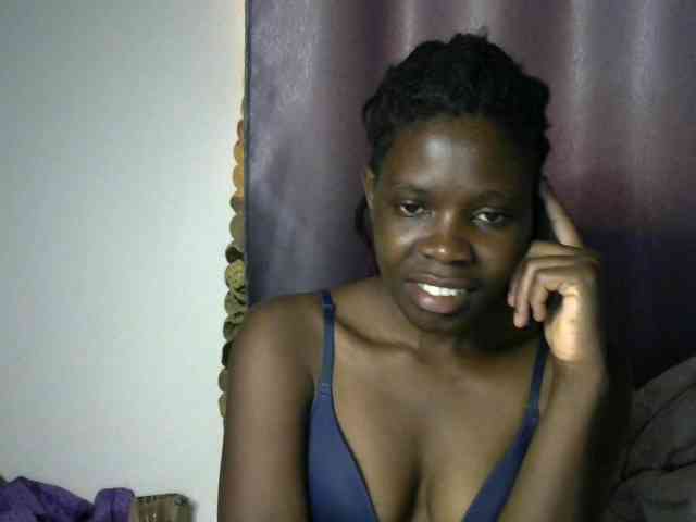Queenbeea webcam
