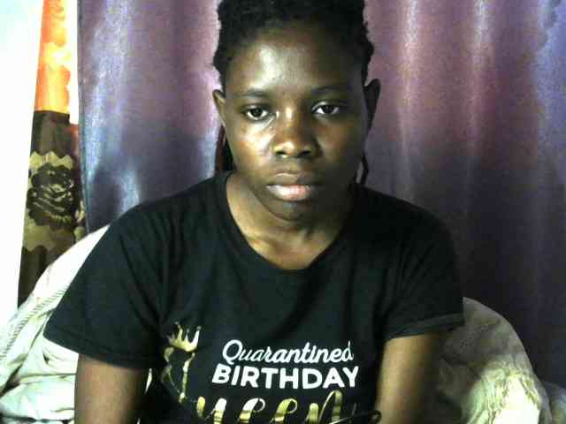 Queenbeea webcam