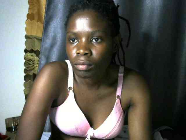 Queenbeea webcam