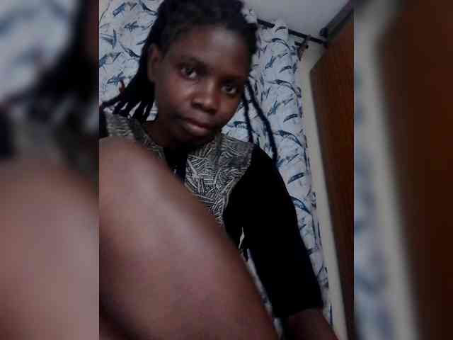 Queenbeea