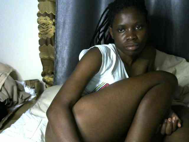Queenbeea webcam