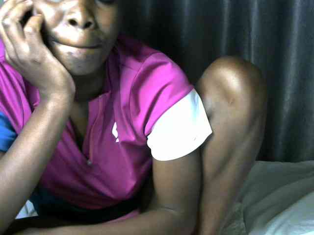 Queenbeea webcam