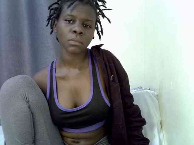 Queenbeea webcam