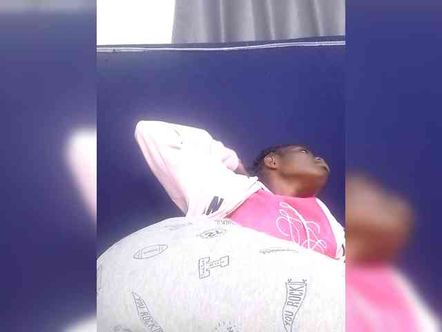 Queenbeea webcam
