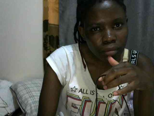 Queenbeea webcam