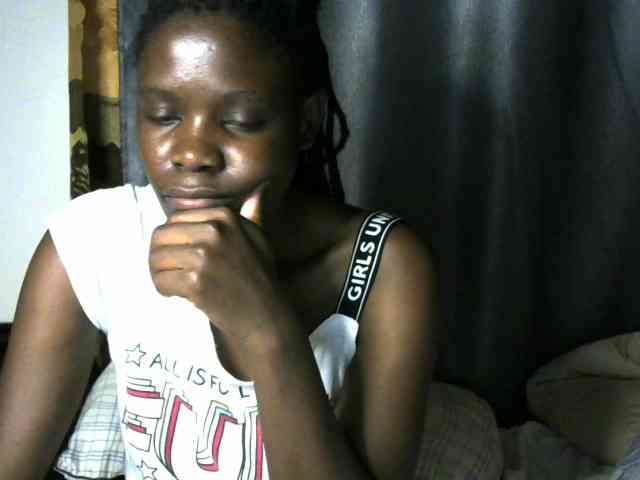 Queenbeea webcam