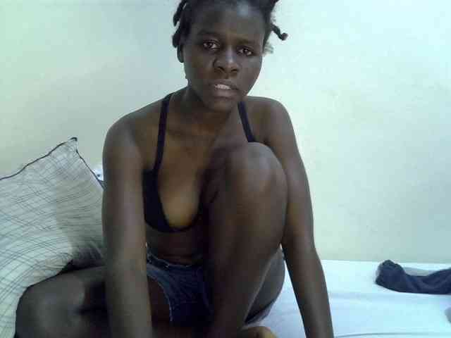Queenbeea webcam
