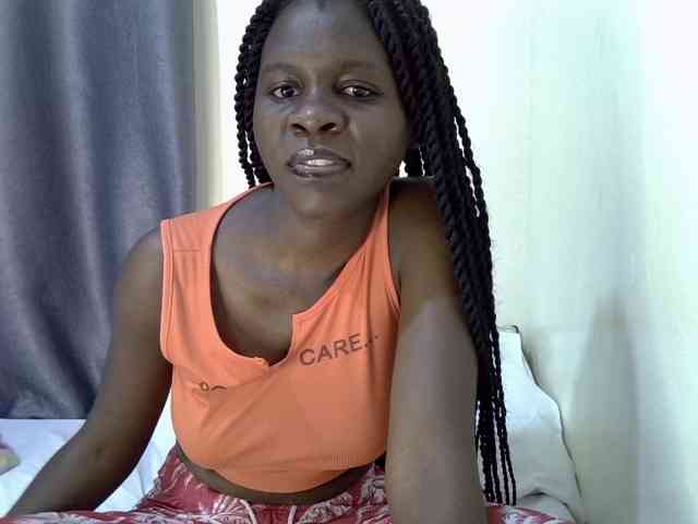 Queenbeea webcam