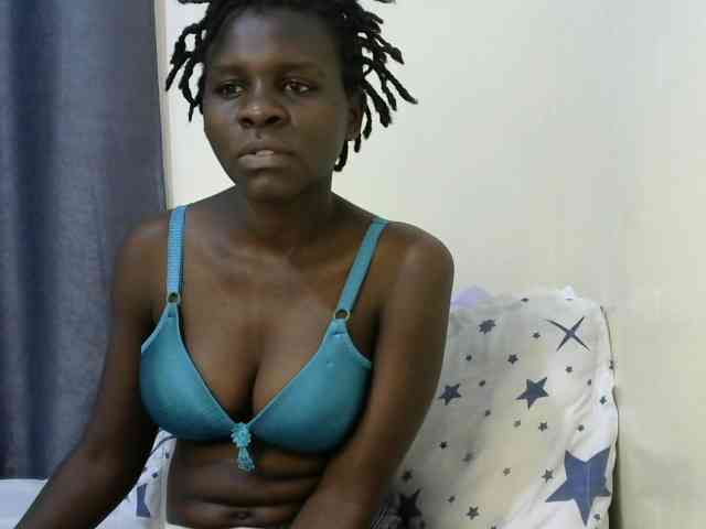 Queenbeea webcam