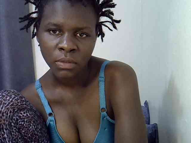 Queenbeea webcam