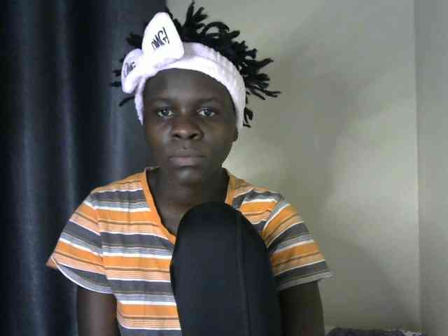 Queenbeea webcam