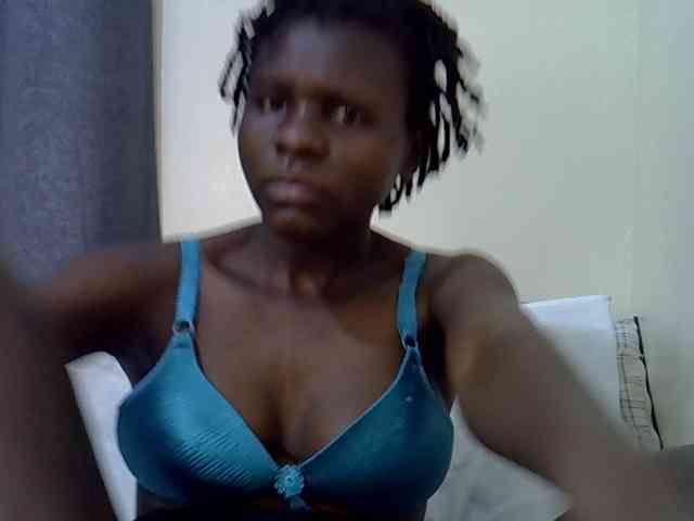 Queenbeea webcam