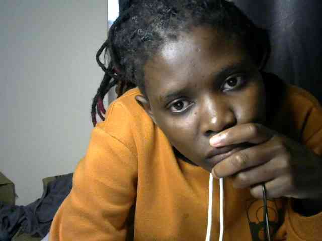 Queenbeea