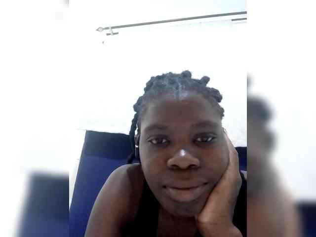 Queenbeea webcam