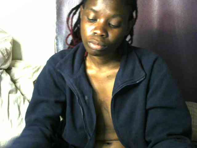 Queenbeea webcam