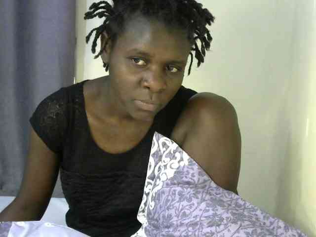 Queenbeea webcam